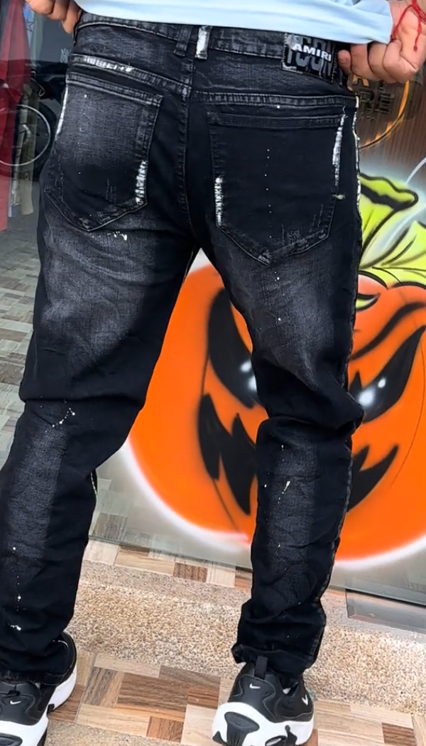 Men's casual ripped jeans