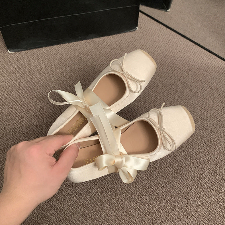 Floral Lace-Up Elegant Flats