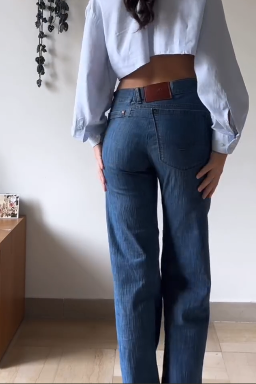 Asymmetric Waist Jeans with Front and Back Pockets