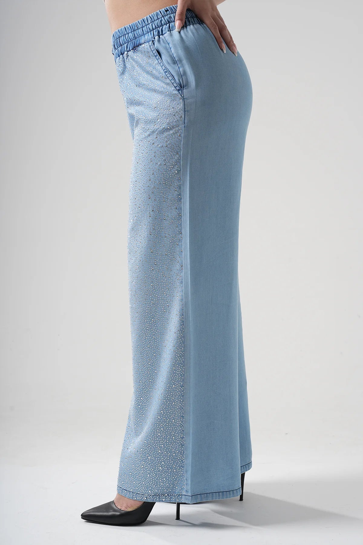 Elastic Loose Shiny Jeans
