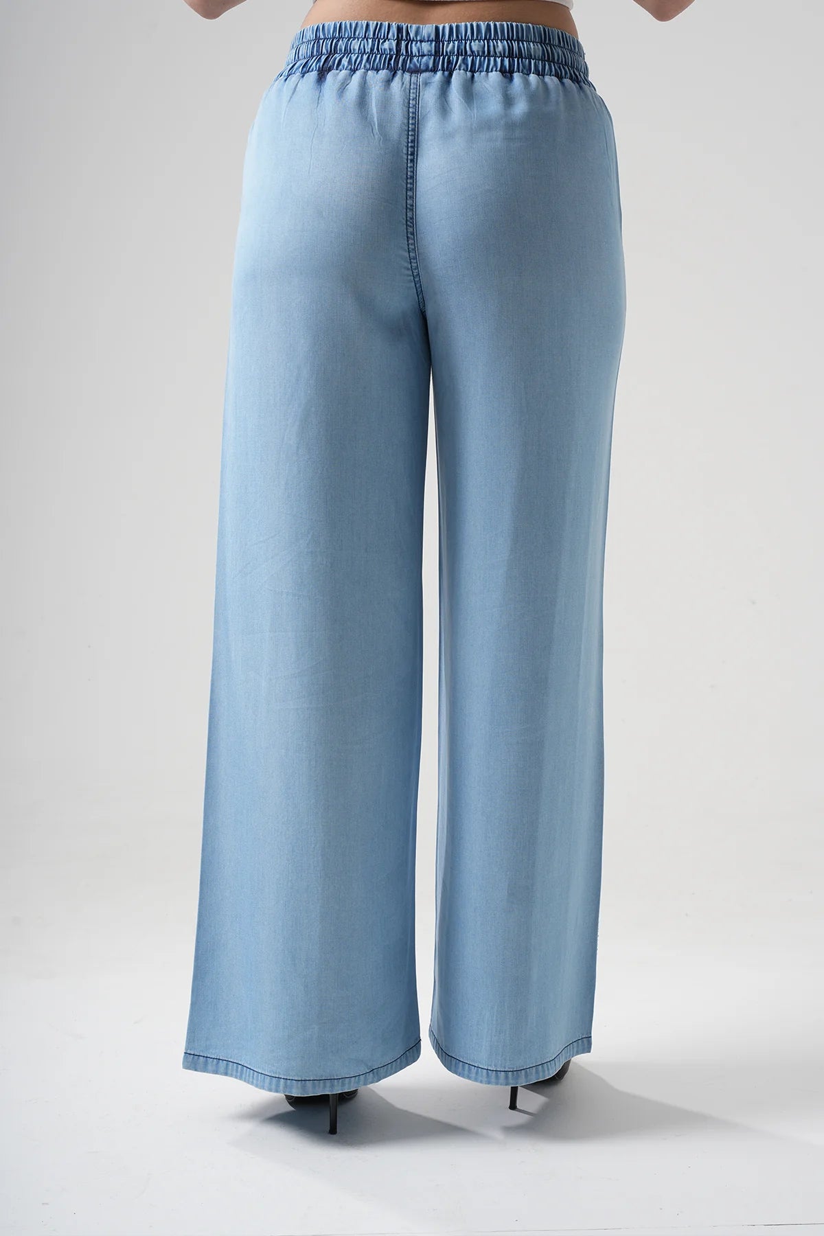 Elastic Loose Shiny Jeans