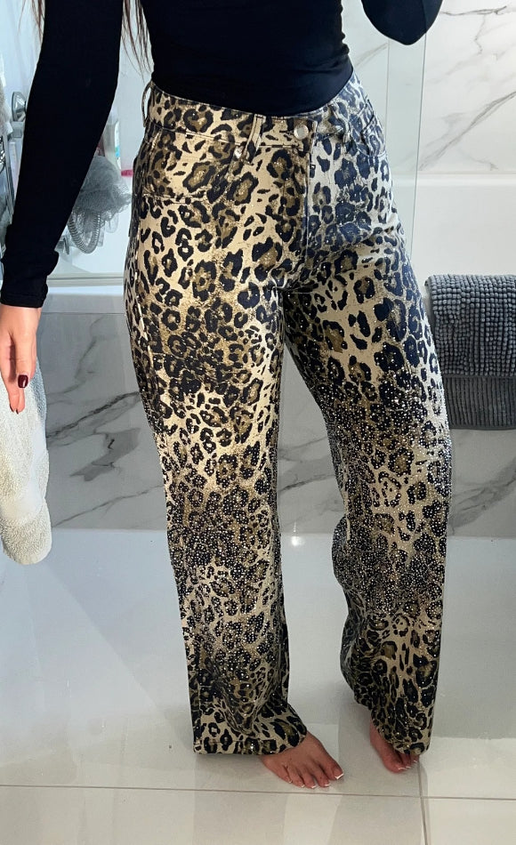 Chic Leopard Shiny Wide Jeans