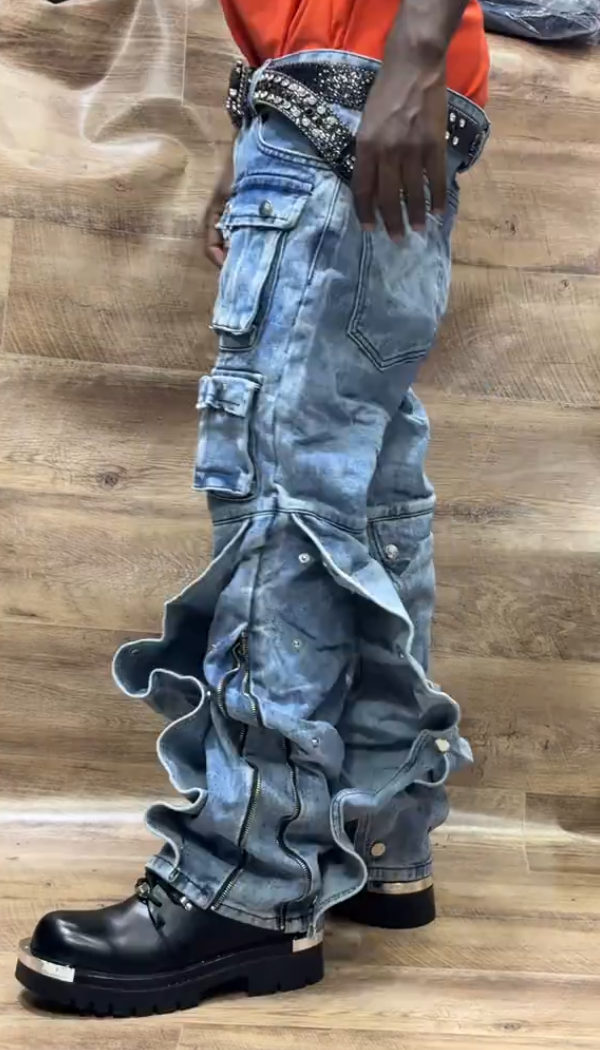 Multi-pocket Personalized Casual Jeans