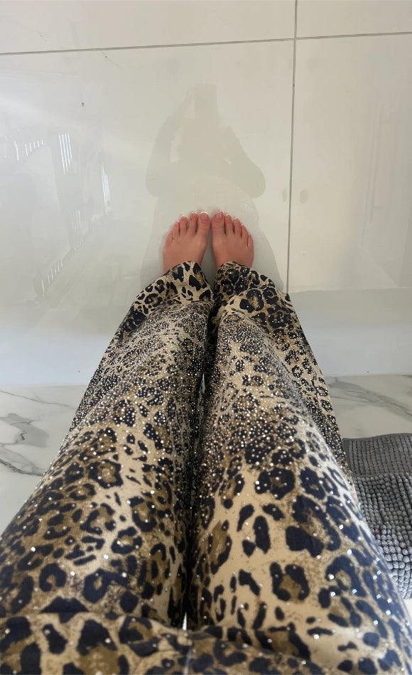 Chic Leopard Shiny Wide Jeans