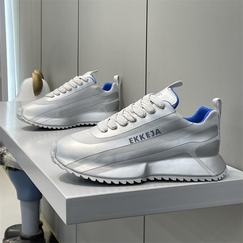 Ultra-light Soft-soled Sports Shoes