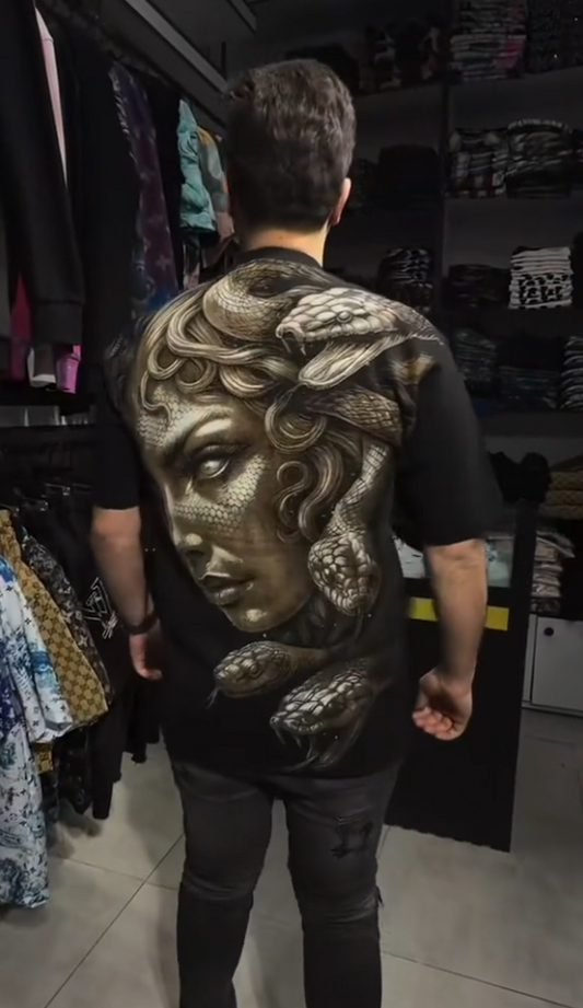 Medusa Print T-shirt