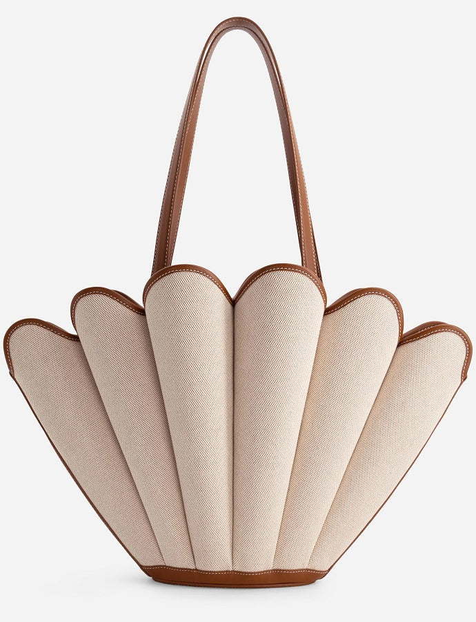 Trendy Seashell Handbag