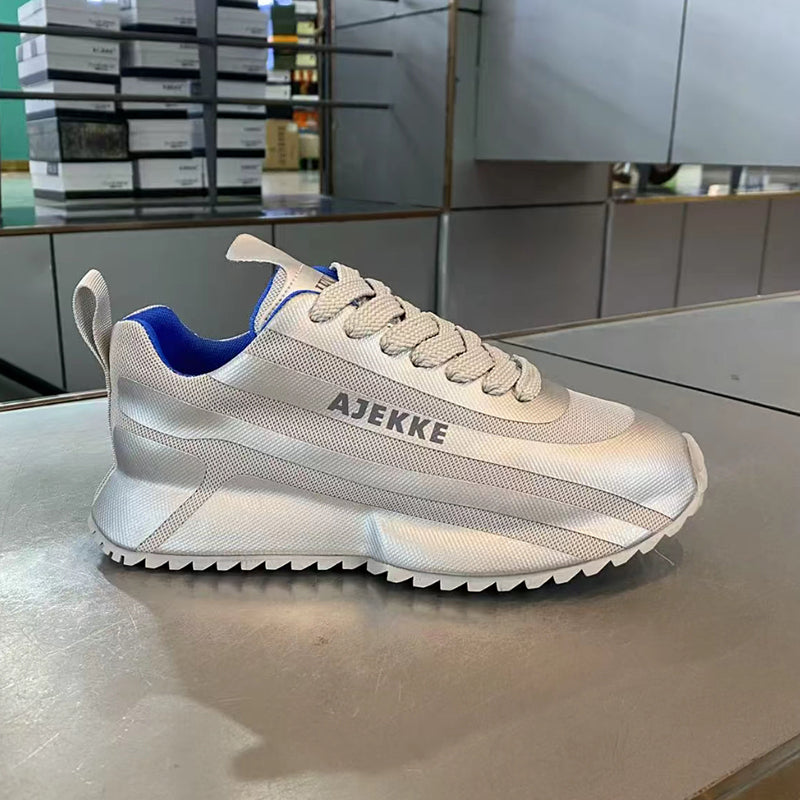 Ultra-light Soft-soled Sports Shoes