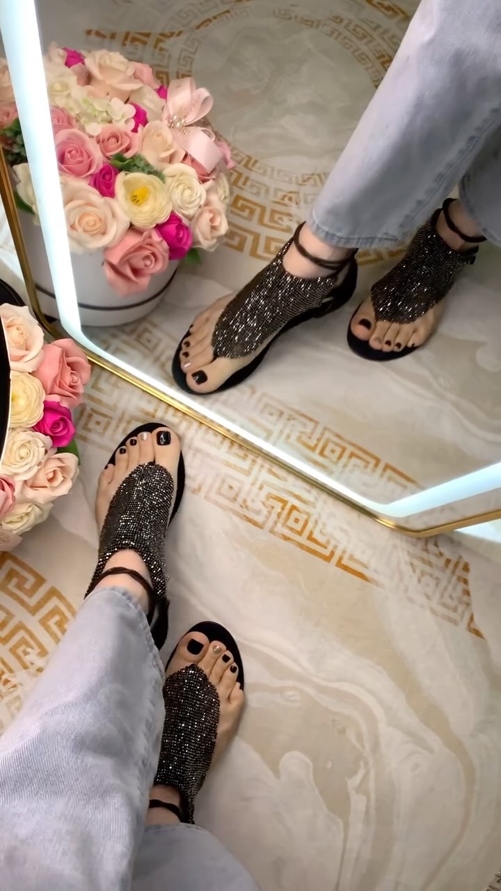 "Party Conqueror" Sandals
