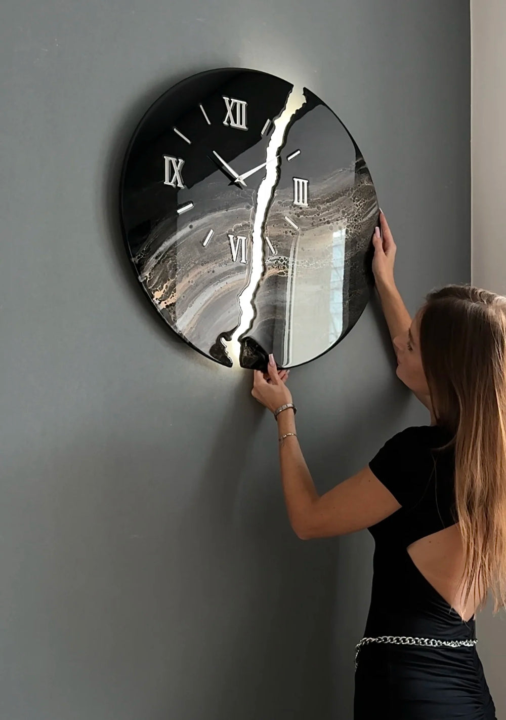 "Broken" Wall Clock