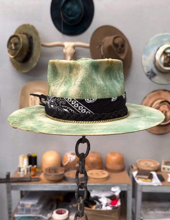 DALI’S BUTTERFLY WOOL HAT