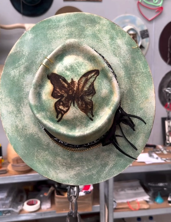 DALI’S BUTTERFLY WOOL HAT