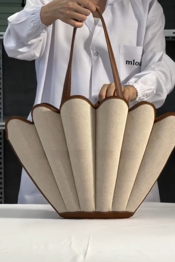 Trendy Seashell Handbag