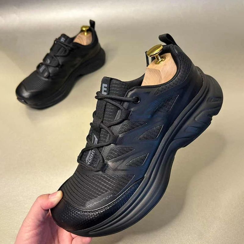 Trendy Ultra-lightweight Casual Sports Shoes