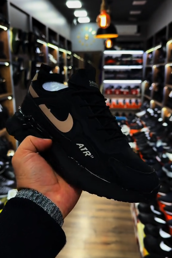 Couple's comfortable sneakers