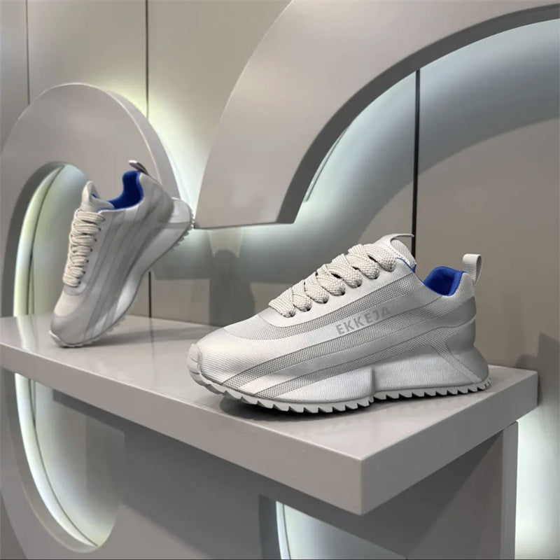 Ultra-light Soft-soled Sports Shoes
