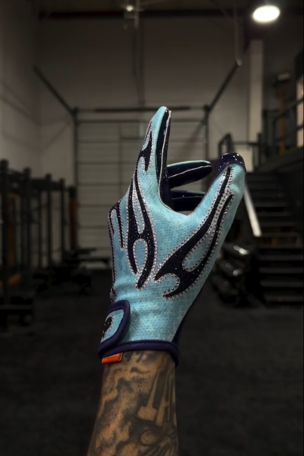 Trendy Black Flame Gloves