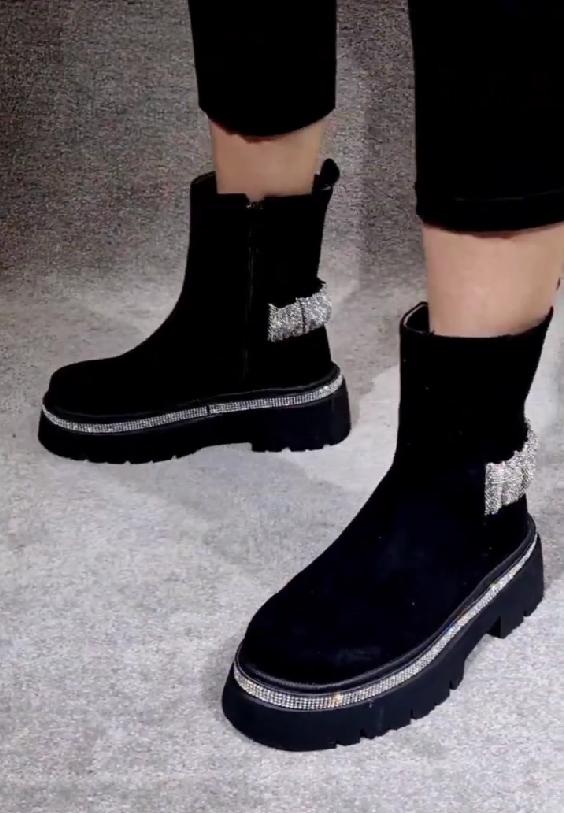 Line Ankle Boots